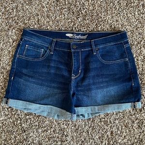 NWOT Old Navy Boyfriend Shorts